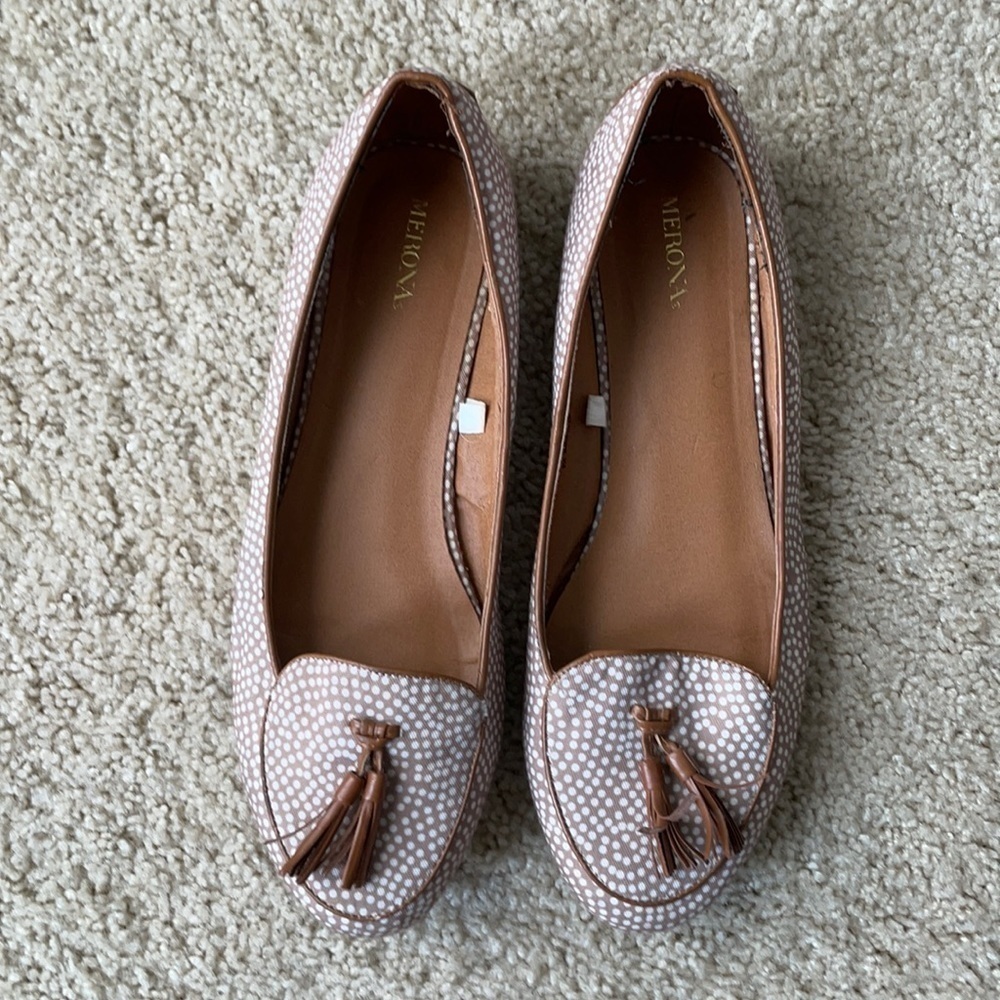 Merona flats tan with tassel size 9.5